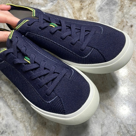 Rothy’s The Lace Up Sneaker in Navy Knit - Picture 12 of 16